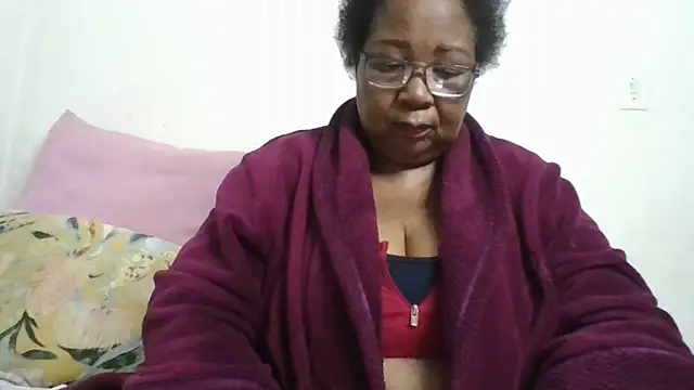 KinkyRicoSaisyours online show from June 2026 05:35:02 PM
