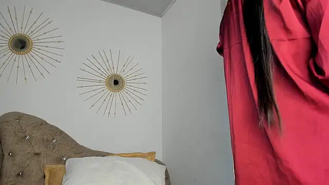 Snapshot of Naughty__Mom chatting on March 2025 08:41:02 AM Naughty Mom online show from March 2025 08:41:02 AM