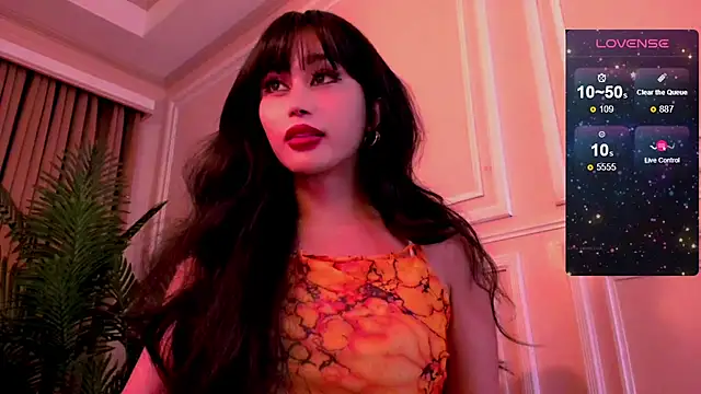 YOURCRISTINAS online show from May 2026 04:21:02 PM