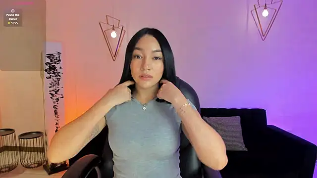 RossieRhoades online show from September 2025 12:12:02 PM