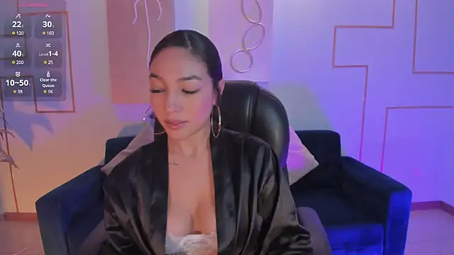 RossieRhoades online show from March 2025 03:47:02 PM