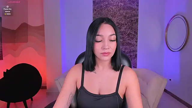 RossieRhoades online show from September 2025 11:21:02 AM