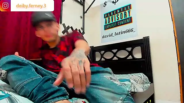 Snapshot of davidlatin66 chatting on February 2025 11:26:01 PM davidlatin66 online show from February 2025 11:26:01 PM