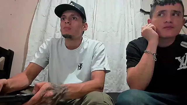 davidlatin66 online show from February 2026 02:57:01 AM