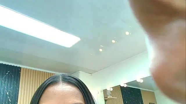 BARBIE BROWNN online show from January 2026 01:59:01 PM