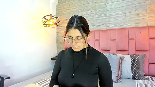 SarahDeyvis online show from October 2025 11:34:02 AM