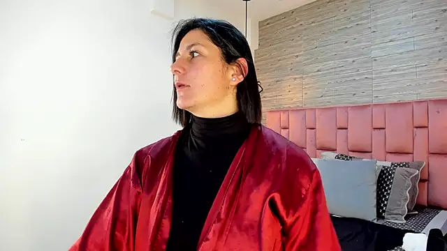 SarahDeyvis online show from March 2025 06:05:02 PM