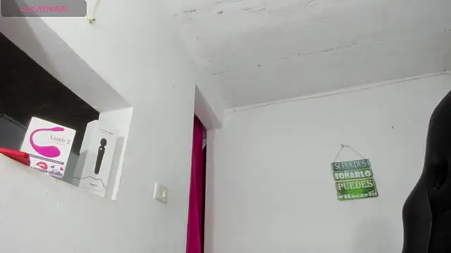 Snapshot of susy_bigboobs chatting on November 2025 02:04:01 AM susy bigboobs online show from November 2025 02:04:01 AM