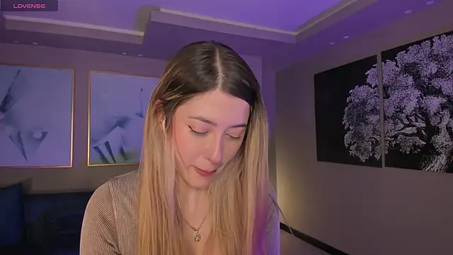 EveBensonX online show from March 2026 06:00:01 PM