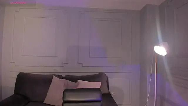 EveBensonX online show from March 2026 06:55:01 PM