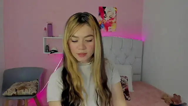 18candys online show from February 2026 10:42:01 PM