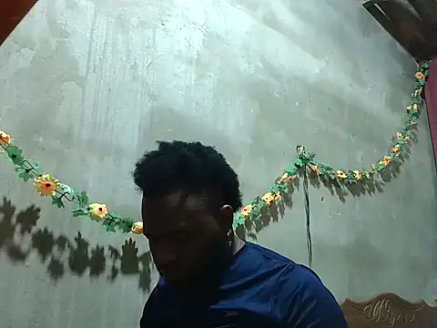 2ocmaxi online show from February 2026 07:25:01 PM