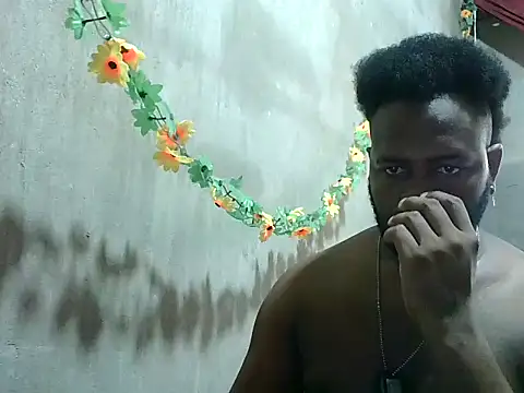 2ocmaxi online show from March 2026 08:04:01 PM