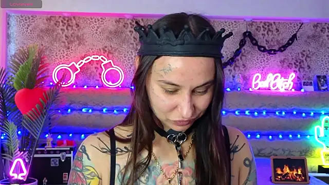 Cool Freak  online show from March 2026 10:15:01 AM