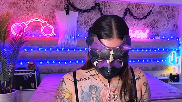 Cool Freak  online show from October 2025 10:12:02 AM