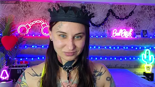 Cool Freak  online show from March 2026 11:03:01 AM