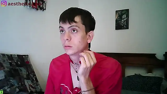 Snapshot of Twink_Temptation chatting on January 2025 02:38:02 AM Twink Temptation online show from January 2025 02:38:02 AM