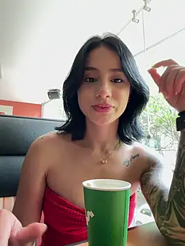 Snapshot of Ale_Lewis chatting on March 2025 02:56:02 PM Ale Lewis online show from March 2025 02:56:02 PM