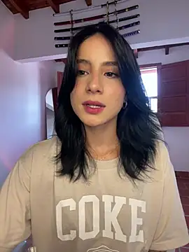 Ale Lewis online show from February 2026 10:09:02 PM