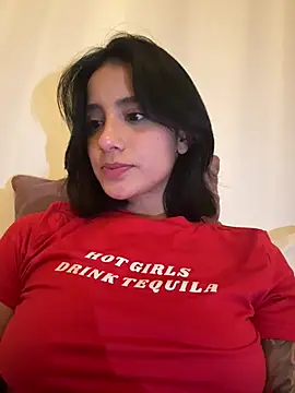 Snapshot of Ale_Lewis chatting on February 2025 12:27:02 AM Ale Lewis online show from February 2025 12:27:02 AM