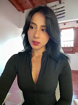 Ale Lewis online show from February 2026 09:04:01 PM