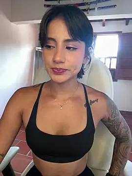 Ale Lewis online show from July 2026 07:07:02 PM