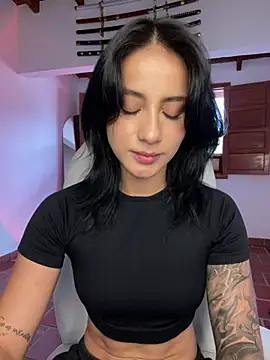 Ale Lewis online show from March 2026 10:06:01 PM