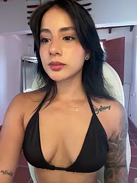 Ale Lewis online show from May 2026 09:07:02 PM