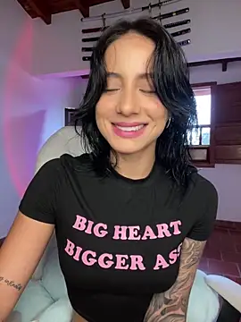 Ale Lewis online show from March 2026 10:10:01 PM