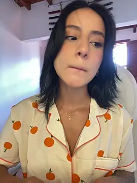 Ale Lewis online show from February 2026 09:04:02 PM