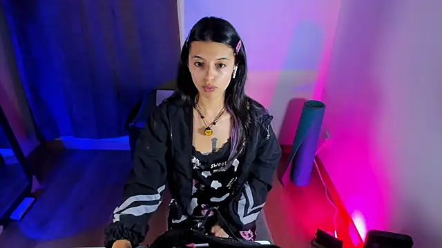 NanaRott online show from November 2025 11:27:02 PM