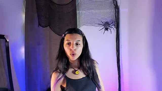 NanaRott online show from November 2025 09:29:01 PM