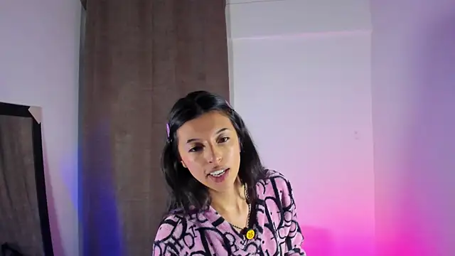 NanaRott online show from November 2025 11:19:01 PM