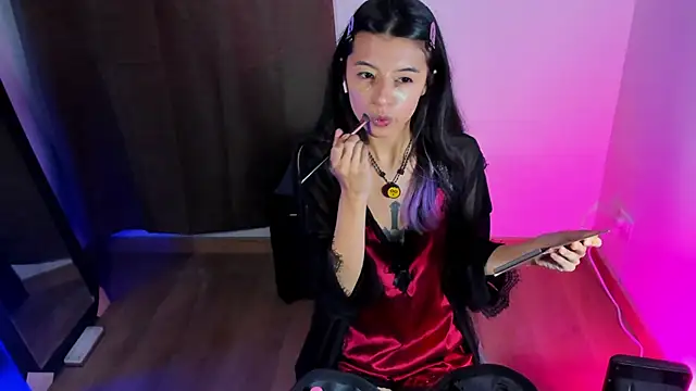 NanaRott online show from November 2025 08:42:02 PM