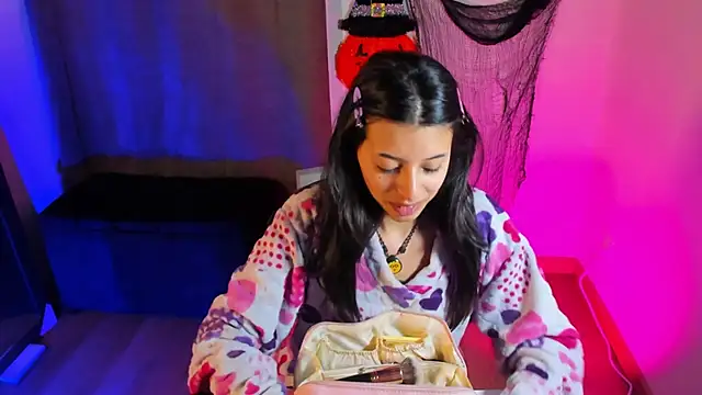 NanaRott online show from November 2025 12:06:02 AM