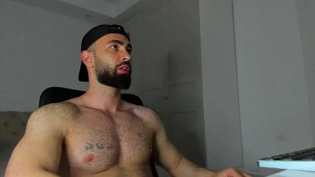 MichaelMasterss online show from May 2026 08:01:02 PM