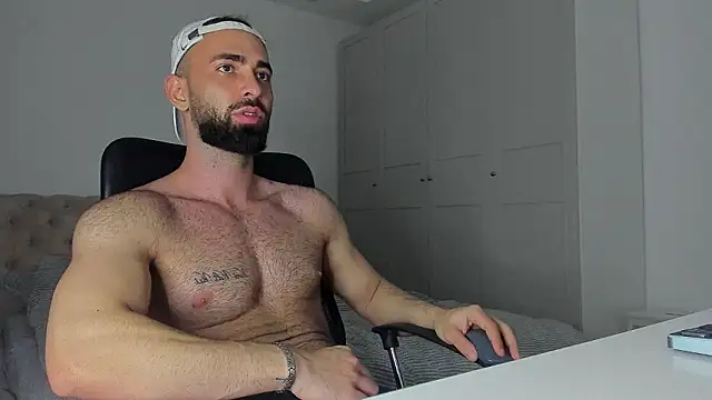 Snapshot of MichaelMasterss chatting on February 2026 08:42:01 PM MichaelMasterss online show from February 2026 08:42:01 PM