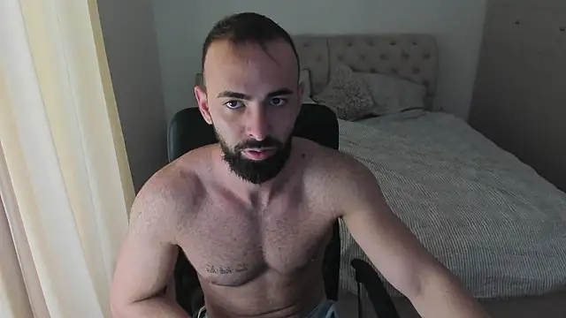 Snapshot of MichaelMasterss chatting on February 2026 10:35:01 AM MichaelMasterss online show from February 2026 10:35:01 AM