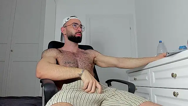 MichaelMasterss online show from March 2026 10:59:02 PM