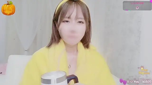 Yuu  k online show from October 2025 03:11:01 PM