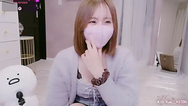 Yuu  k online show from December 2025 02:59:01 PM