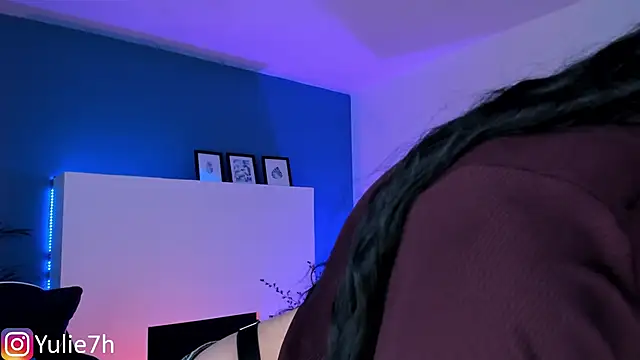  Jessy Moon  online show from September 2025 07:42:02 PM