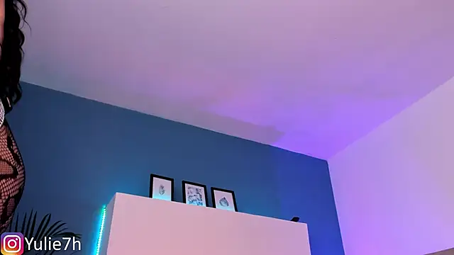  Jessy Moon  online show from September 2025 07:46:02 PM