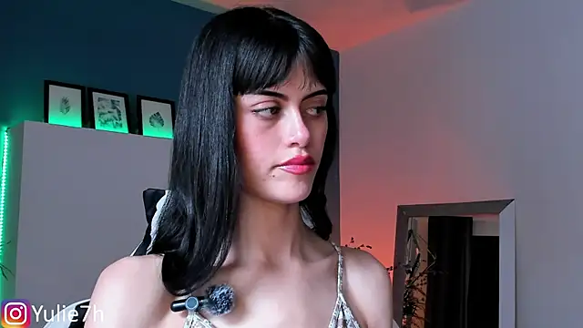 Snapshot of _Jessy_Moon_ chatting on October 2025 07:36:01 PM Jessy Moon online show from October 2025 07:36:01 PM