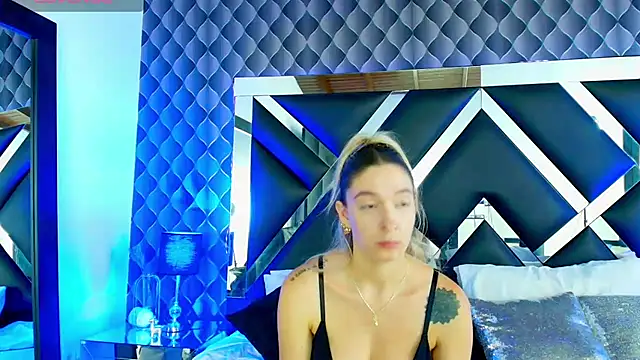 victoriaa lee  online show from March 2025 12:54:02 AM