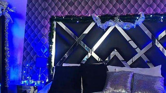 victoriaa lee  online show from December 2025 07:55:02 PM