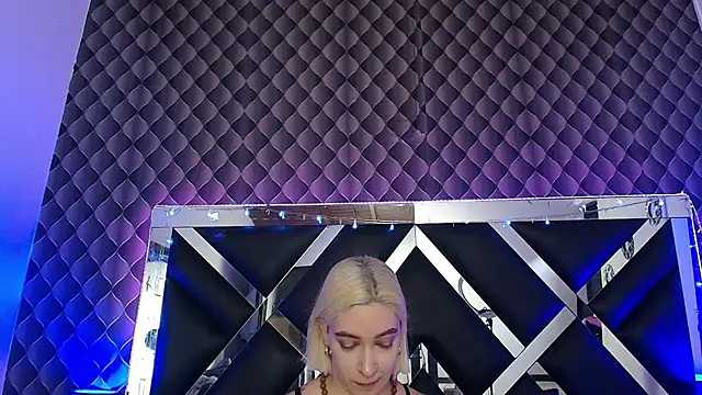 Snapshot of victoriaa_lee_ chatting on July 2026 07:14:02 PM victoriaa lee online show from July 2026 07:14:02 PM