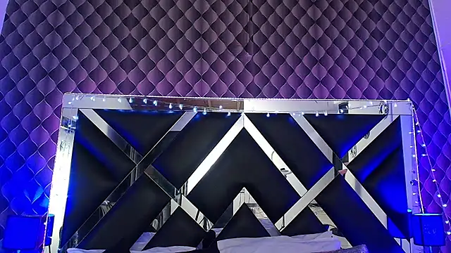 victoriaa lee  online show from January 2026 07:12:01 PM