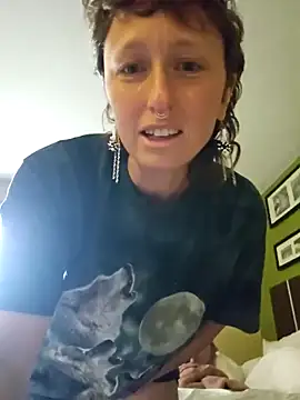 mossy kiss online show from December 2024 05:22:02 PM