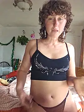 mossy kiss online show from December 2025 07:31:01 PM